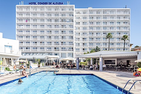 Condes de Alcudia
